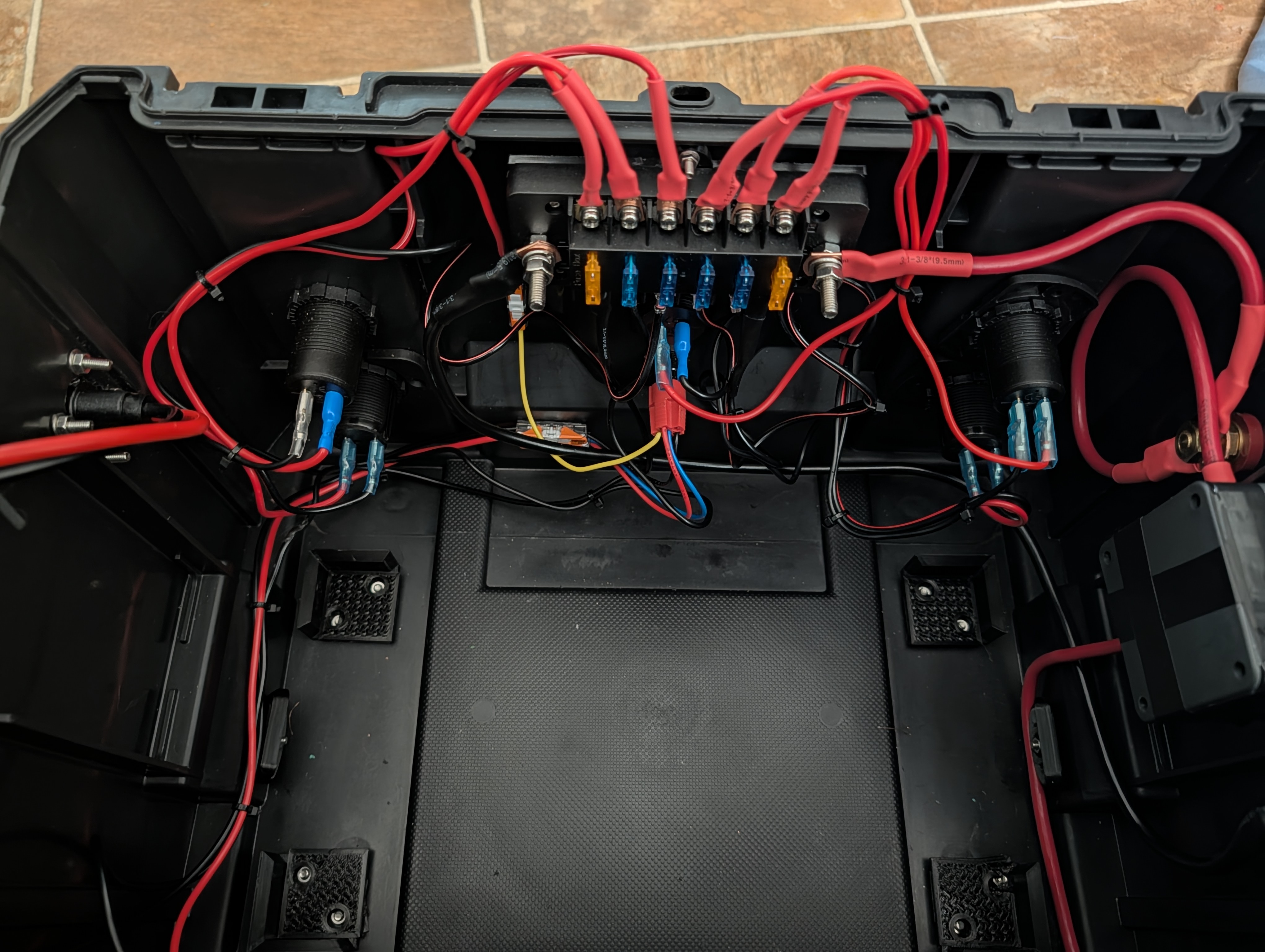 Marine Fusing & Harness Wiring
